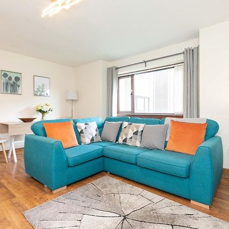 Allanfield Quiet Central Family Apartment With Parking เอดินบะระ ภายนอก รูปภาพ